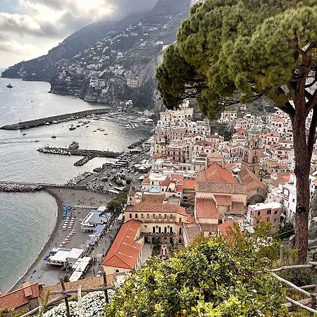 Lejlighed Casa Tusci Sea View Duomo Ferry To Positano *