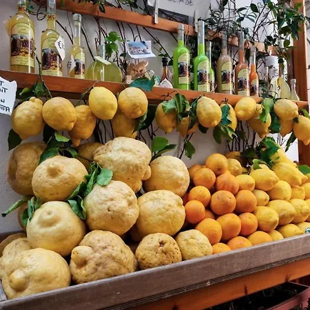 Casa Tusci Sea View Duomo Ferry To Positano Apartman Amalfi